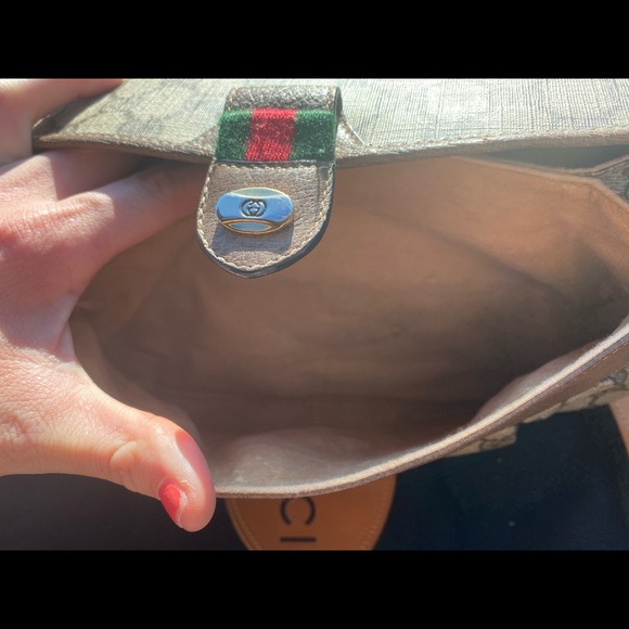 Authentic Vintage Gucci Clutch - Picture 4 of 5